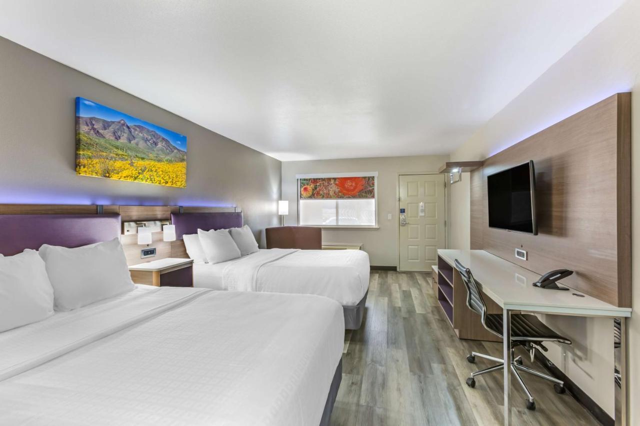 Best Western Sunland Park Inn El Paso Exterior photo